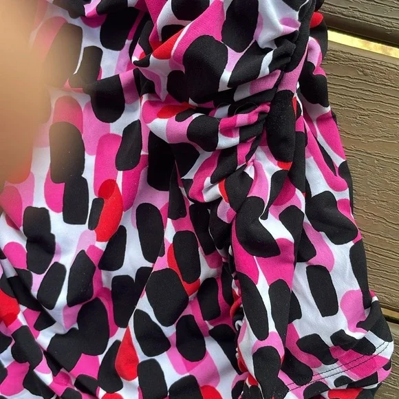 SLIMSHAPER WOMEN’S TANKINI BATHING SUIT TOP ADJUSTABLE STRAPS MISSY SIZE 10 - Picture 5 of 8